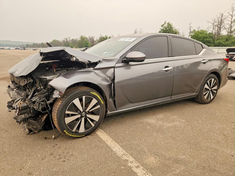 NISSAN ALTIMA 2019 with VIN 1N4BL4EV3KC235138 - Photo from auction