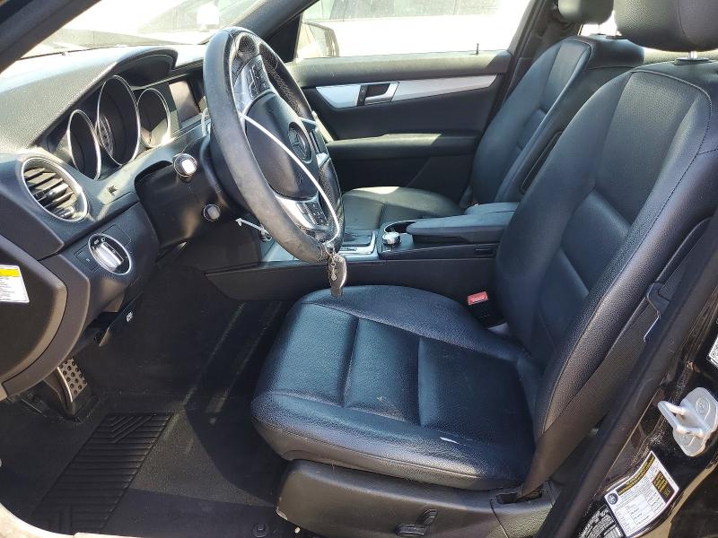 Photo 7 from auction – 2014 MERCEDES-BENZ C with VIN WDDGF4HB8EA945697