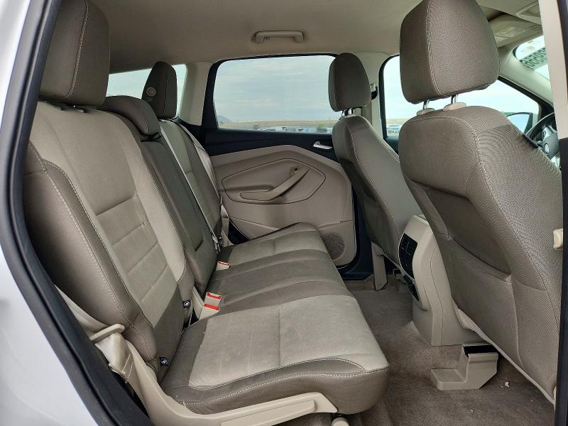 Photo 10 from auction – 2016 FORD ESCAPE with VIN 1FMCU9GX6GUB62965