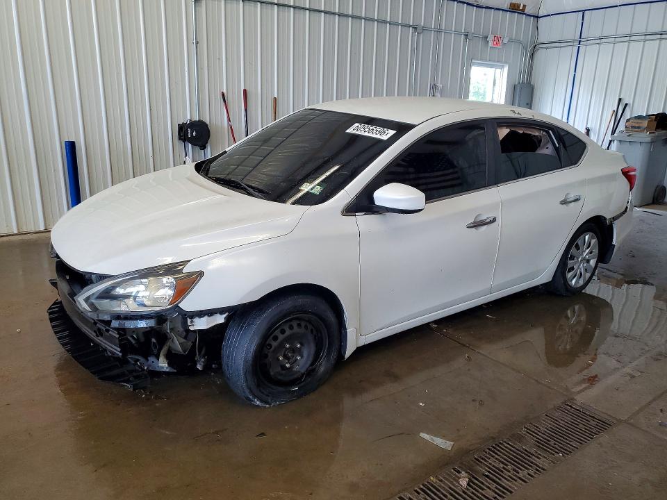 NISSAN SENTRA 2017 with VIN 3N1AB7AP3HY211006 - Photo from auction