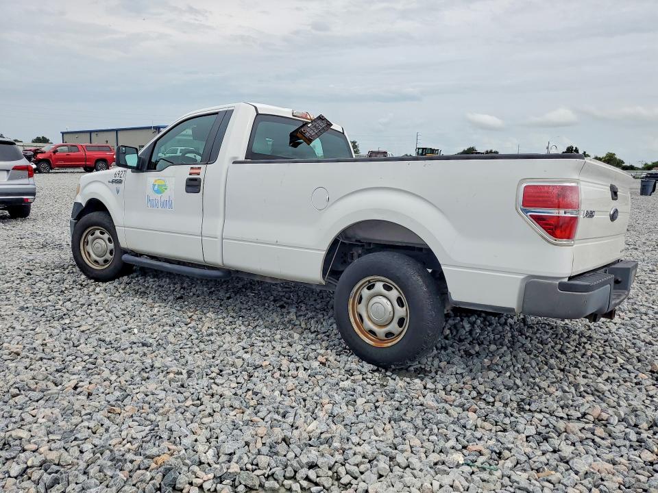 Photo 2 from auction – 2014 FORD F150 with VIN 1FTMF1CM9EKD27416