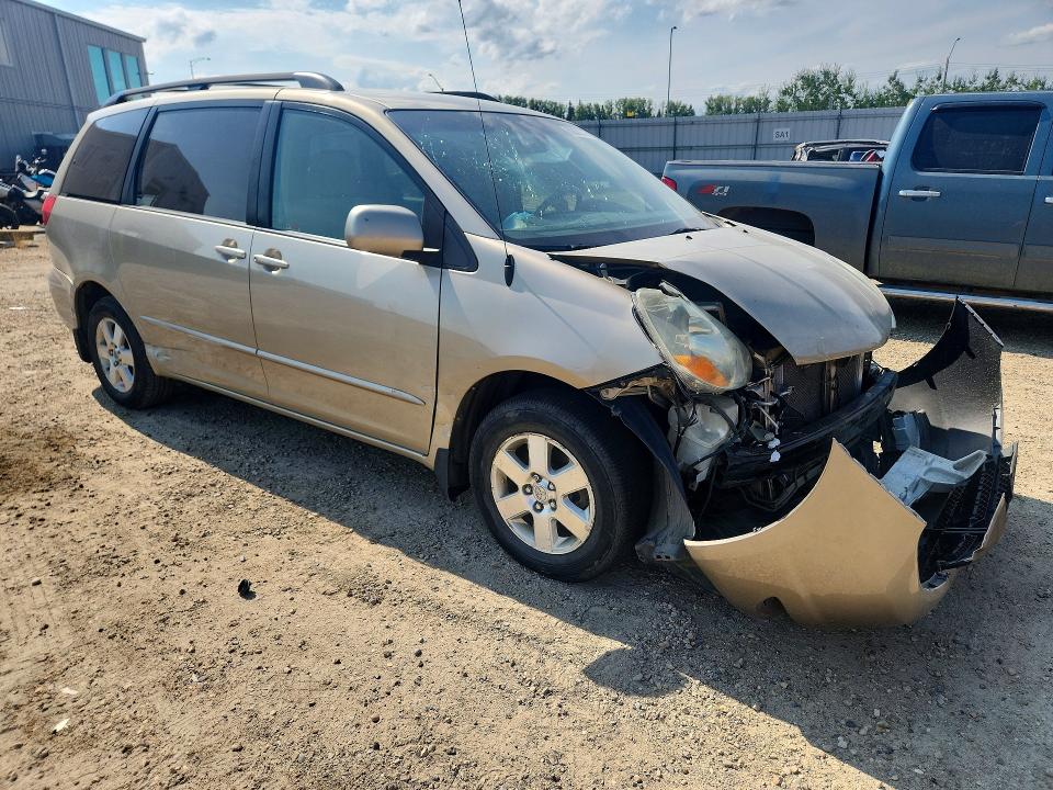 Photo 4 from auction – 2004 TOYOTA SIENNA with VIN 5TDZA23C34S008148