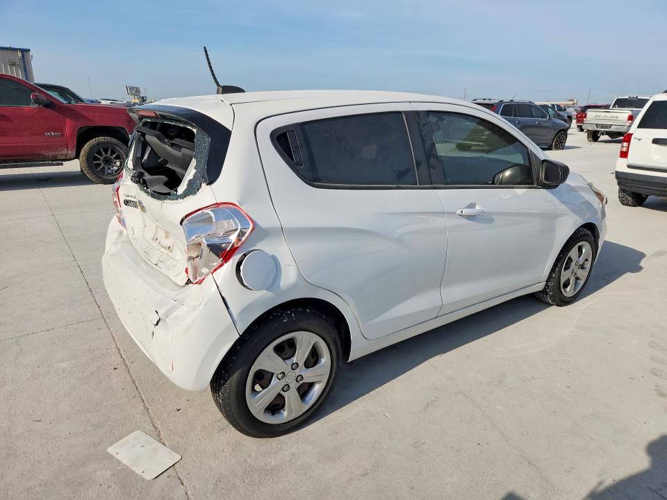 Photo 3 from auction – 2020 CHEVROLET SPARK with VIN KL8CB6SA7LC476709