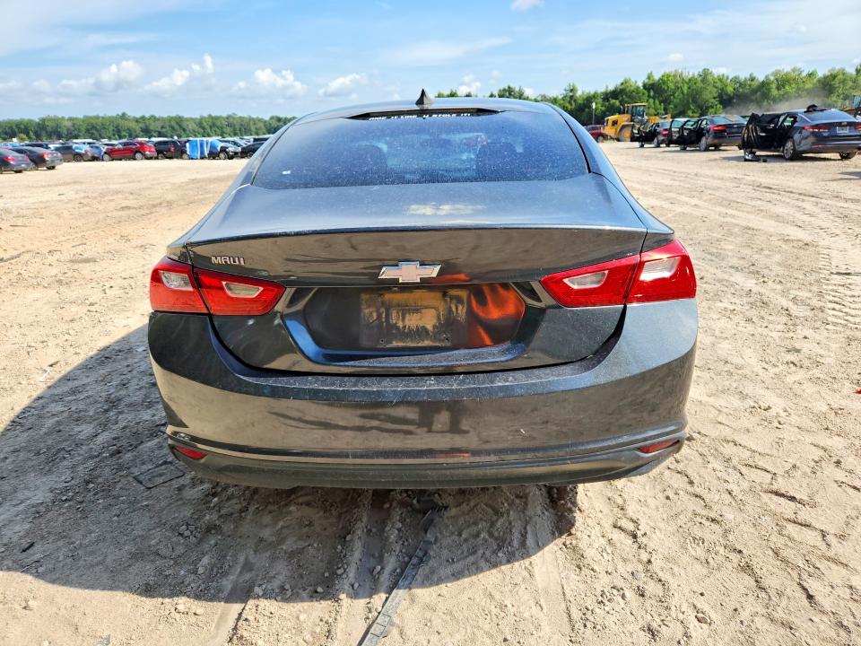 Photo 6 from auction – 2018 CHEVROLET MALIBU with VIN 1G1ZB5ST1JF206019