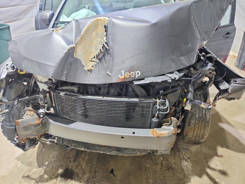 Photo 12 from auction – 2016 JEEP COMPASS with VIN 1C4NJDEB1GD696360
