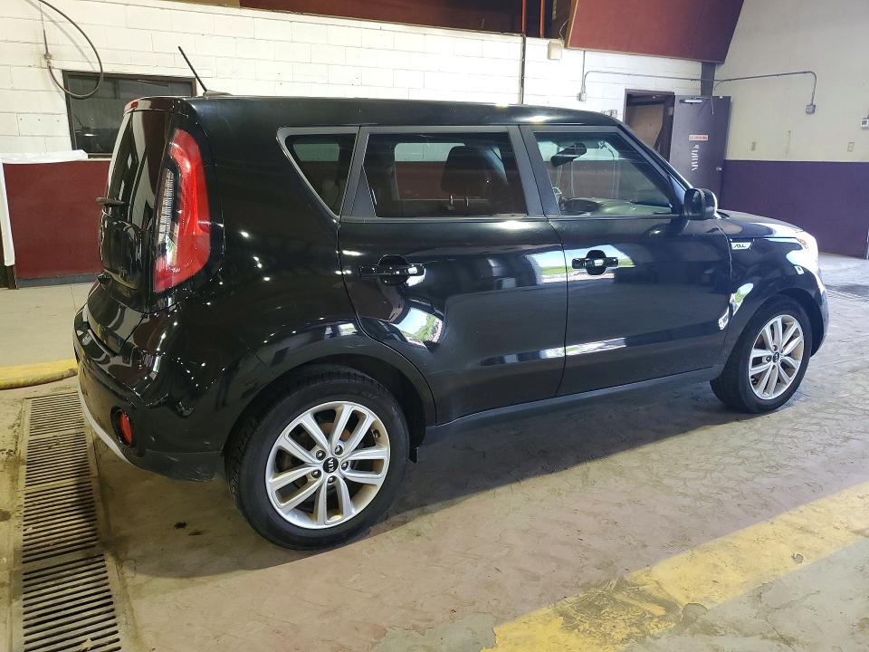 Photo 3 from auction – 2019 KIA SOUL with VIN KNDJP3A54K7913706