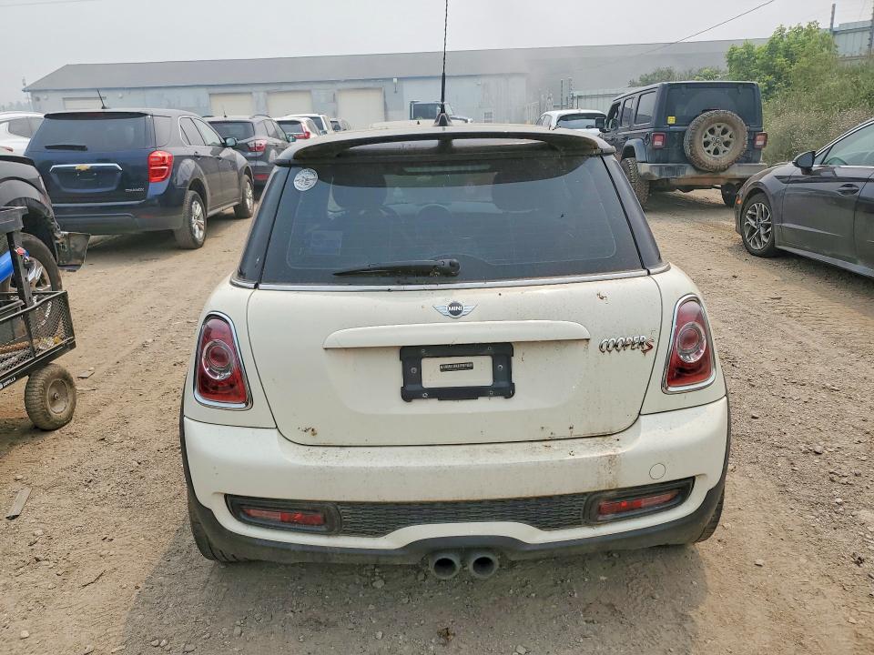 صورة رقم 6 من المزاد - 2012 MINI COOPER مع VIN WMWSV3C53CT387615