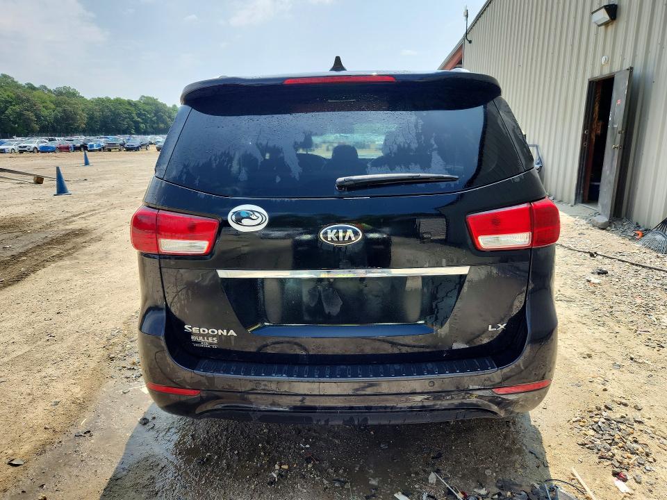 Photo 6 from auction – 2016 KIA SEDONA with VIN KNDMB5C14G6209410