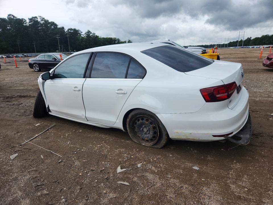 Photo 2 from auction – 2017 VOLKSWAGEN JETTA with VIN 3VW2B7AJ2HM319215