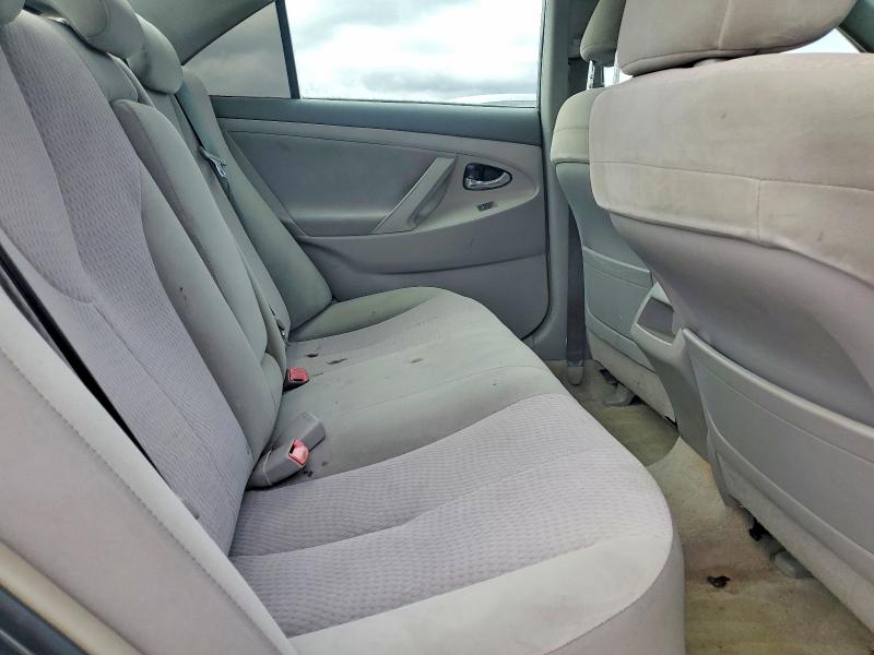 Photo 10 from auction – 2010 TOYOTA CAMRY with VIN 4T1BF3EK6AU054721