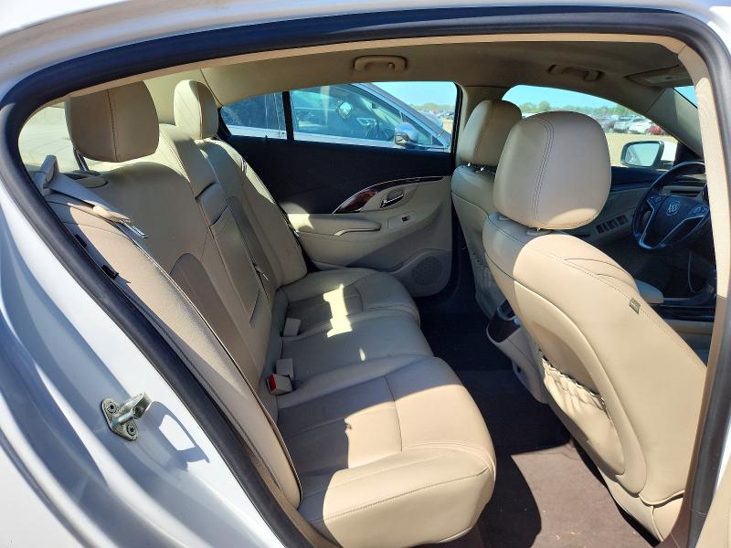 Photo 10 from auction – 2015 BUICK LACROSSE with VIN 1G4GB5G33FF143922