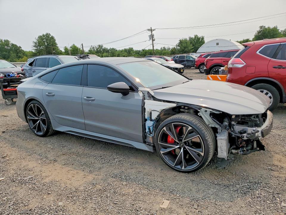 Photo 4 from auction – 2021 AUDI RS7 with VIN WUAPCBF23MN903894