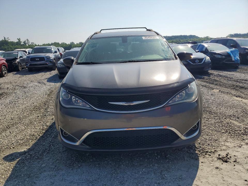 Photo 5 from auction – 2017 CHRYSLER PACIFICA with VIN 2C4RC1BG3HR506681