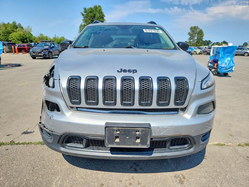 Photo 5 from auction – 2016 JEEP CHEROKEE with VIN 1C4PJMAB2GW322262