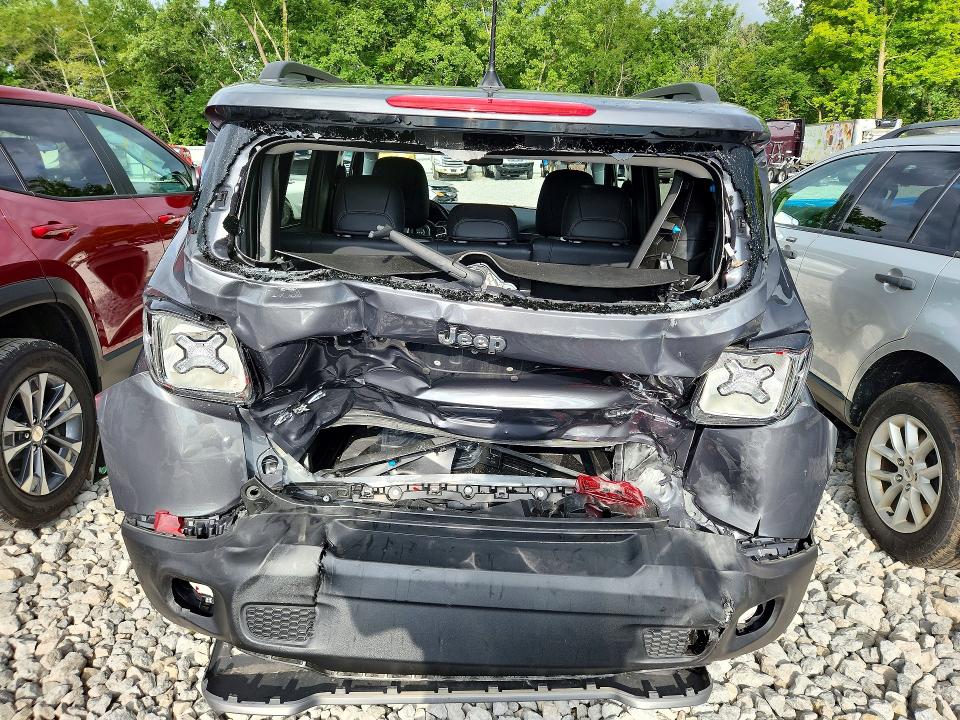 Photo 6 from auction – 2023 JEEP RENEGADE with VIN ZACNJDD19PPP44081