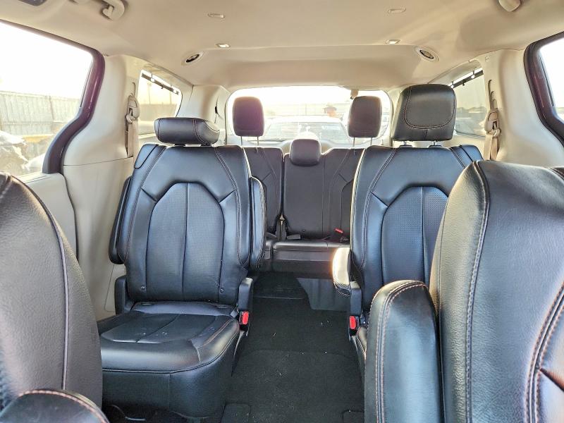 Фото 10 с аукциона – 2020 CHRYSLER PACIFICA с VIN 2C4RC1BGXLR284844