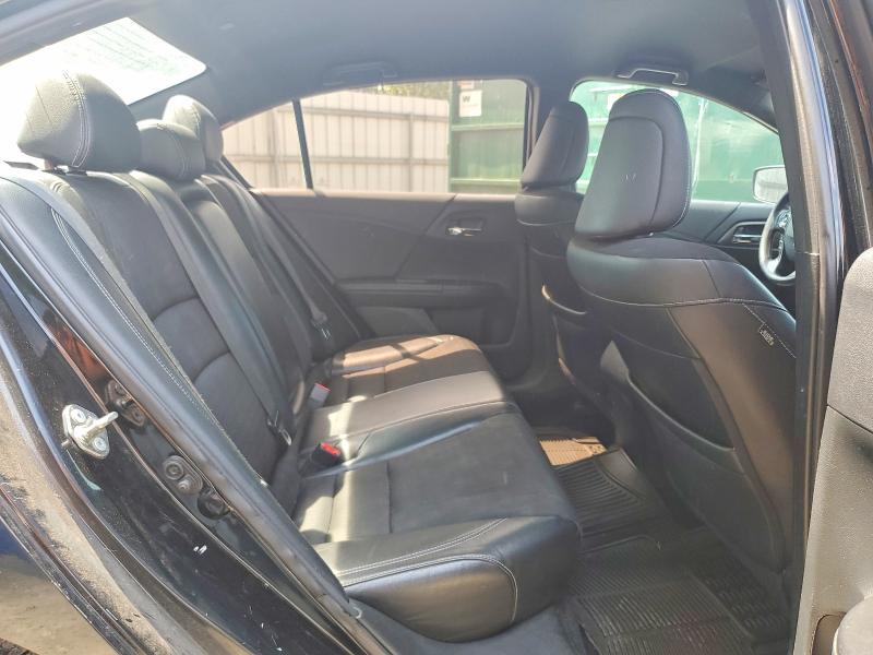 Photo 10 from auction – 2017 HONDA ACCORD with VIN 1HGCR2F54HA125494