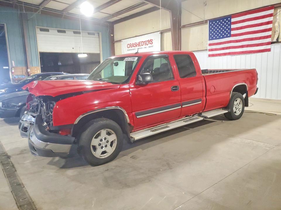 2004 CHEVROLET SILVERADO - Търг №61672206