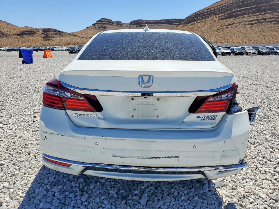 Photo 6 from auction – 2017 HONDA ACCORD with VIN JHMCR6F74HC016222