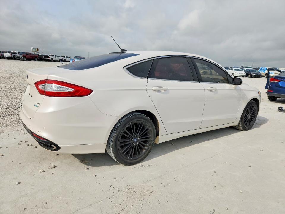 Photo 3 from auction – 2016 FORD FUSION with VIN 3FA6P0H96GR365551