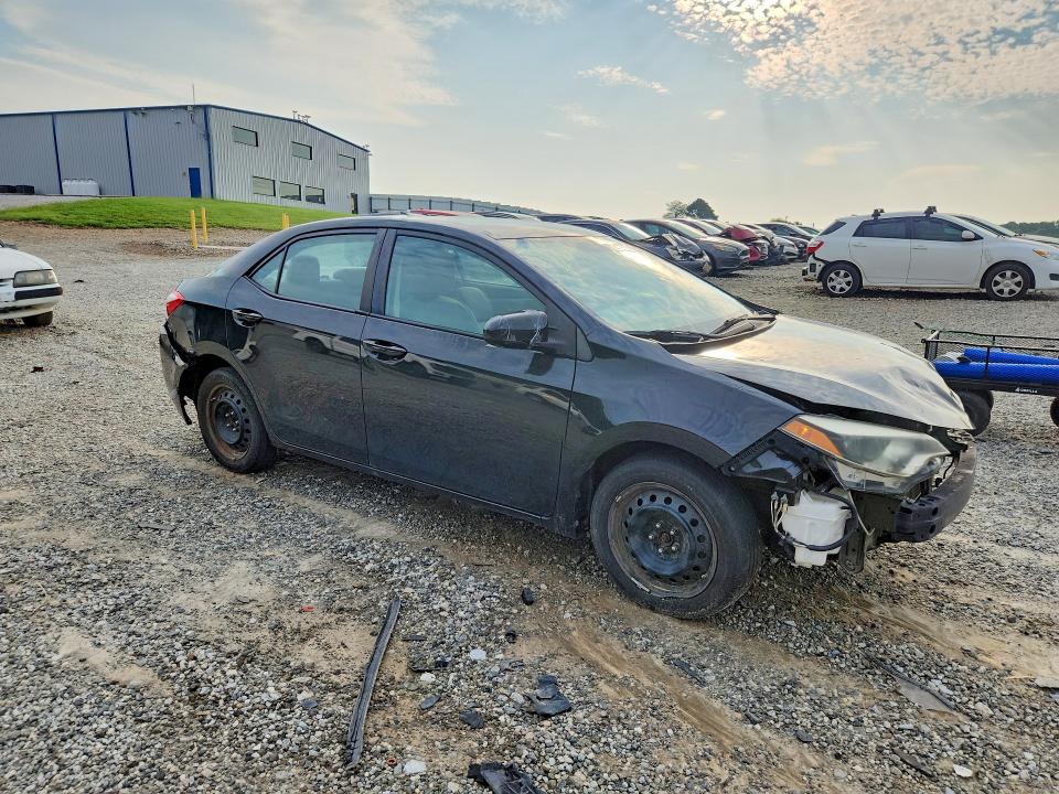 Photo 4 from auction – 2015 TOYOTA COROLLA with VIN 5YFBURHEXFP318689