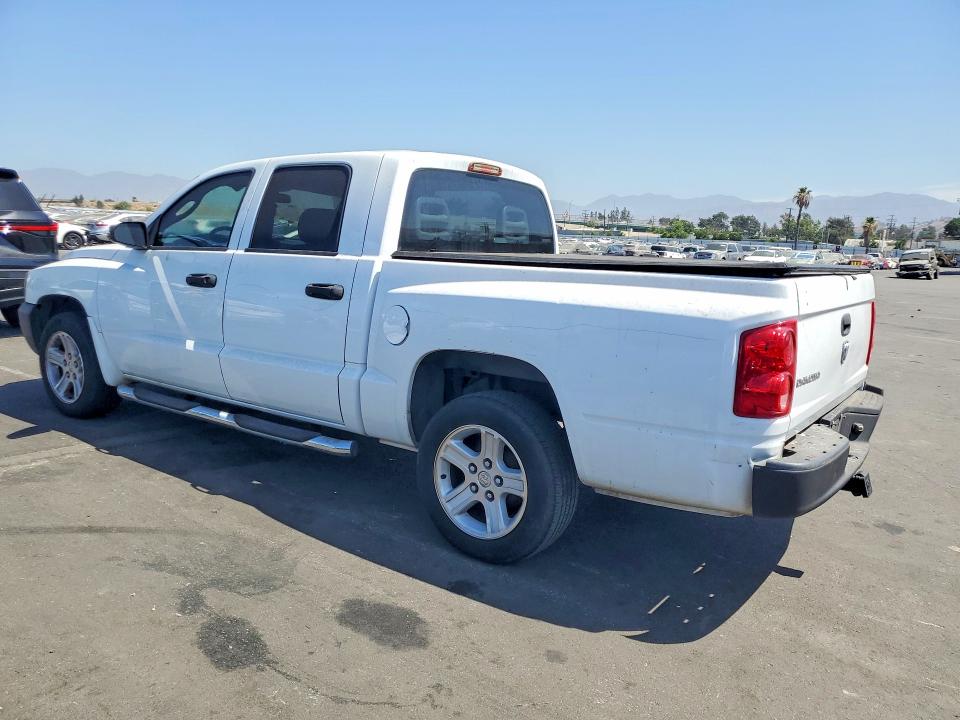 Photo 2 from auction – 2005 DODGE DAKOTA with VIN 1D7HE28K85S151319