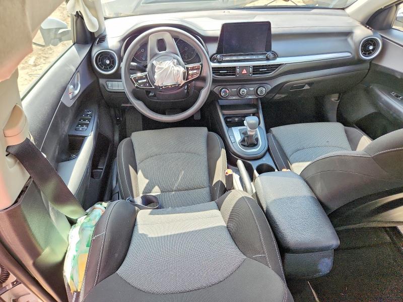 Photo 8 from auction – 2023 KIA FORTE with VIN 3KPF24AD9PE657443