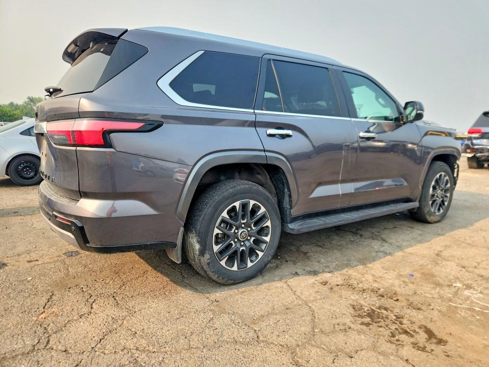 Photo 3 from auction – 2024 TOYOTA SEQUOIA with VIN 7SVAAABA6RX021815