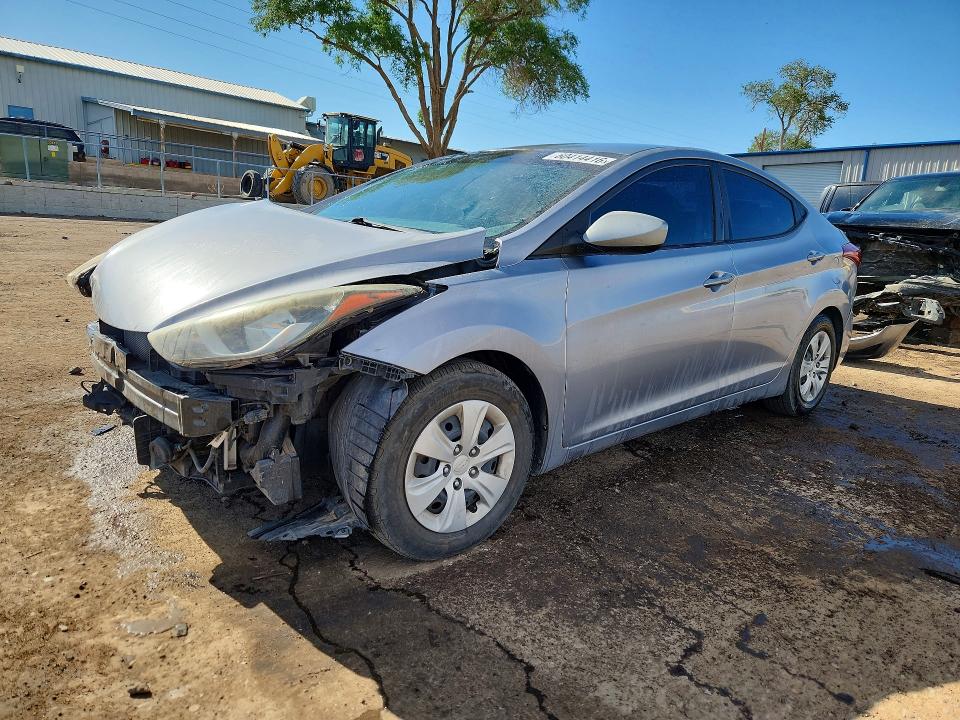 HYUNDAI ELANTRA 2016 with VIN 5NPDH4AE9GH694485 - Photo from auction