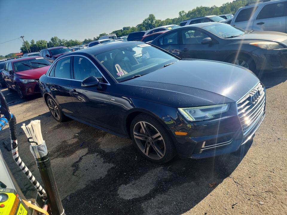 Photo 4 from auction – 2017 AUDI A4 with VIN WAUENAF41HN063692