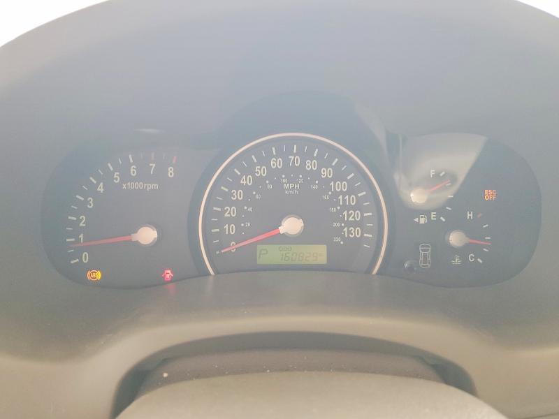 Photo 9 from auction – 2008 KIA SEDONA with VIN KNDMB233686225805