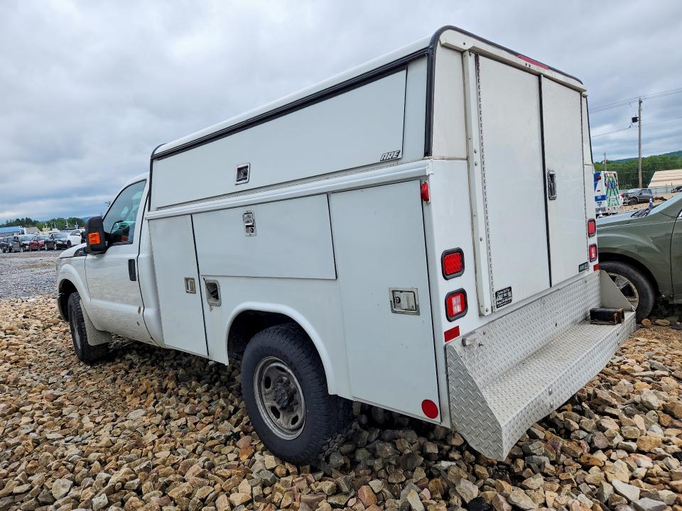 Photo 2 from auction – 2015 FORD F250 with VIN 1FTBF2A66FEA80082