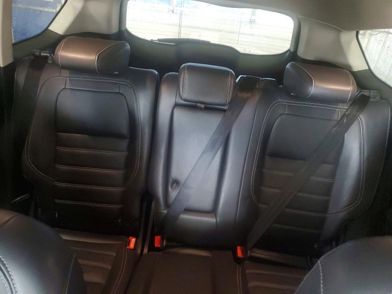 Photo 10 from auction – 2018 FORD ESCAPE with VIN 1FMCU9J95JUD55996