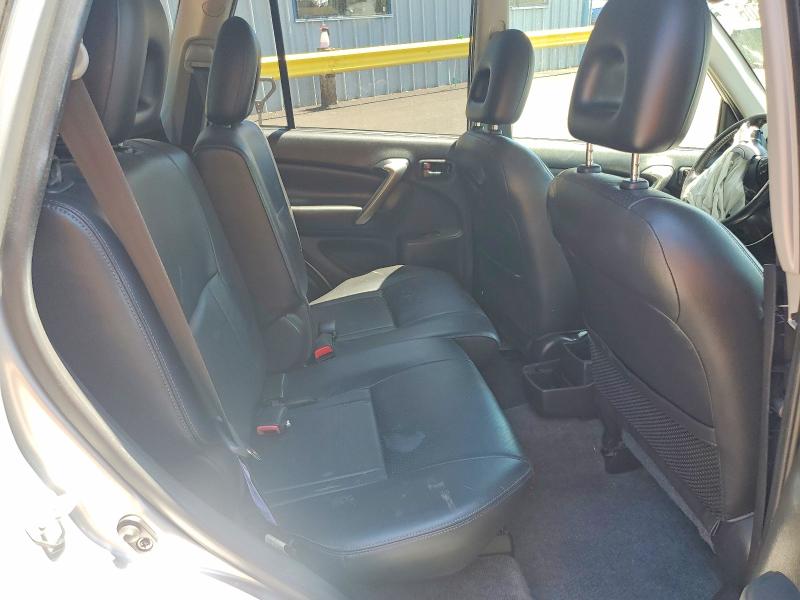 Photo 10 from auction – 2005 TOYOTA RAV4 with VIN JTEHD20V556041075