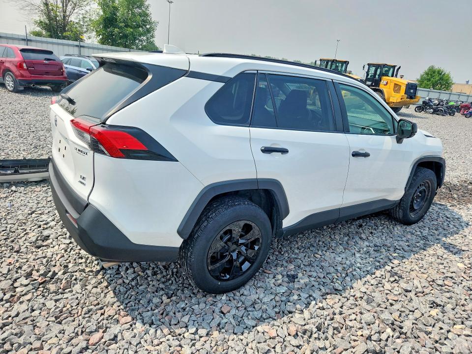 Photo 3 from auction – 2019 TOYOTA RAV4 with VIN 2T3F1RFV0KC043512
