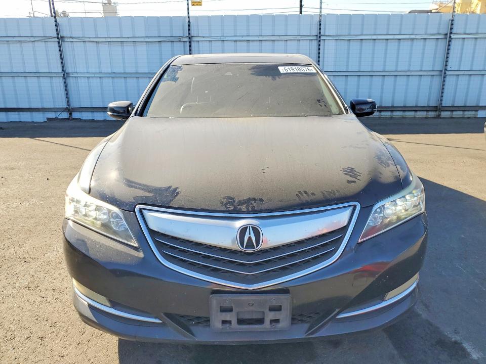 Photo 5 from auction – 2014 ACURA RLX with VIN JH4KC1F53EC003813
