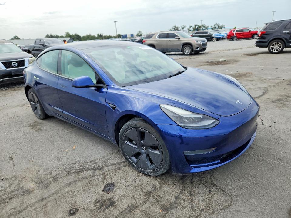 Photo 4 from auction – 2022 TESLA MODEL 3 with VIN 5YJ3E1EA3NF191850