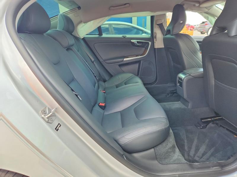 Photo 10 from auction – 2017 VOLVO S60 with VIN LYV402HM4HB126963