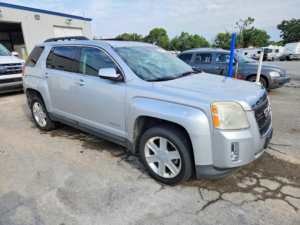 Photo 4 from auction – 2010 GMC TERRAIN with VIN 2CTALFEW8A6312639