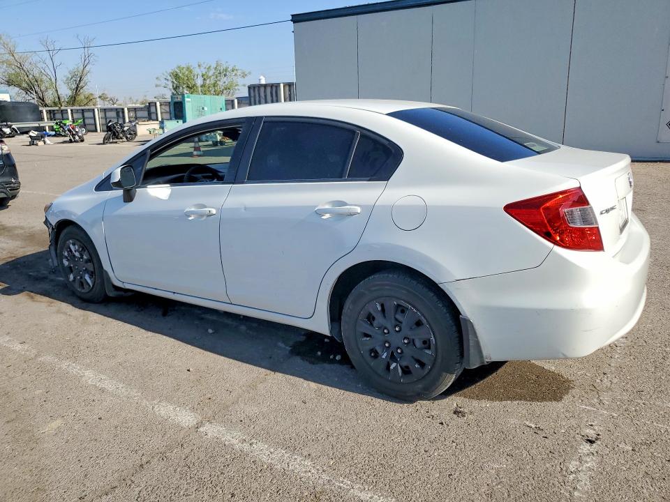 Photo 2 from auction – 2012 HONDA CIVIC with VIN 2HGFB2F53CH595964