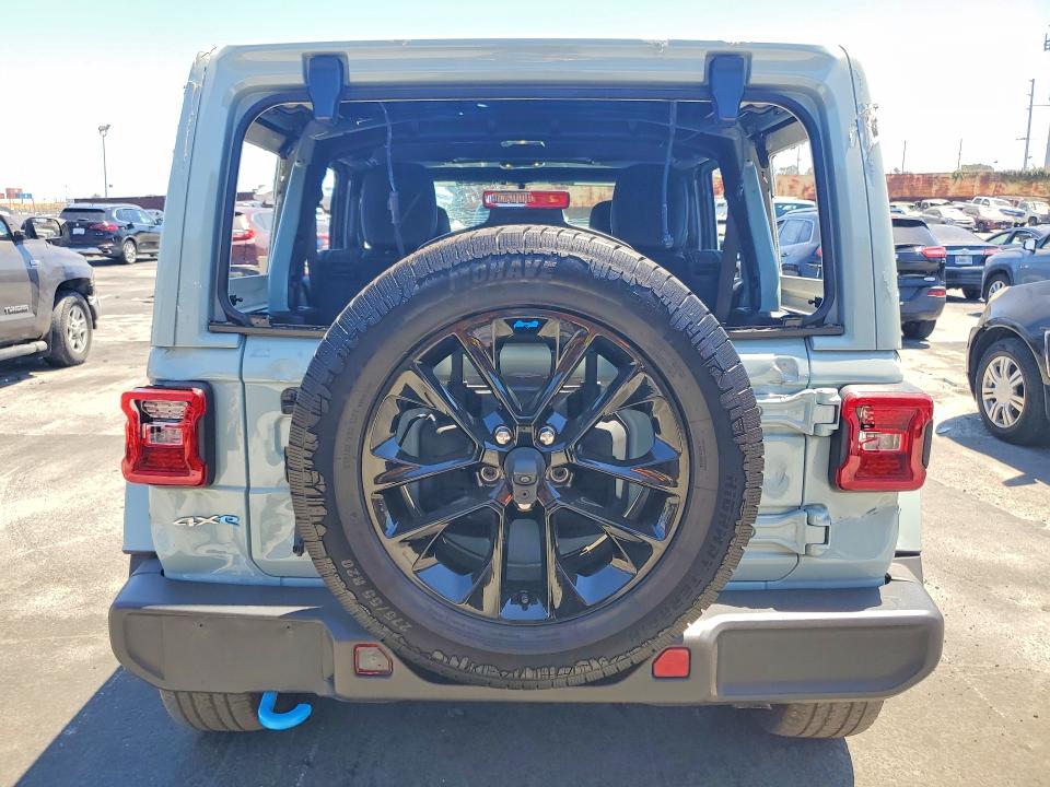 Снимка 6 от търг – 2023 JEEP WRANGLER с VIN 1C4JJXP62PW651349