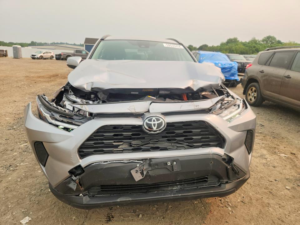 Photo 5 from auction – 2025 TOYOTA RAV4 with VIN JTMMWRFV4SD308517