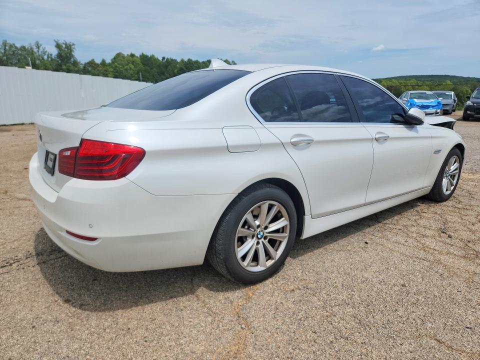 Photo 3 from auction – 2015 BMW 528 with VIN WBA5A7C5XFD623675