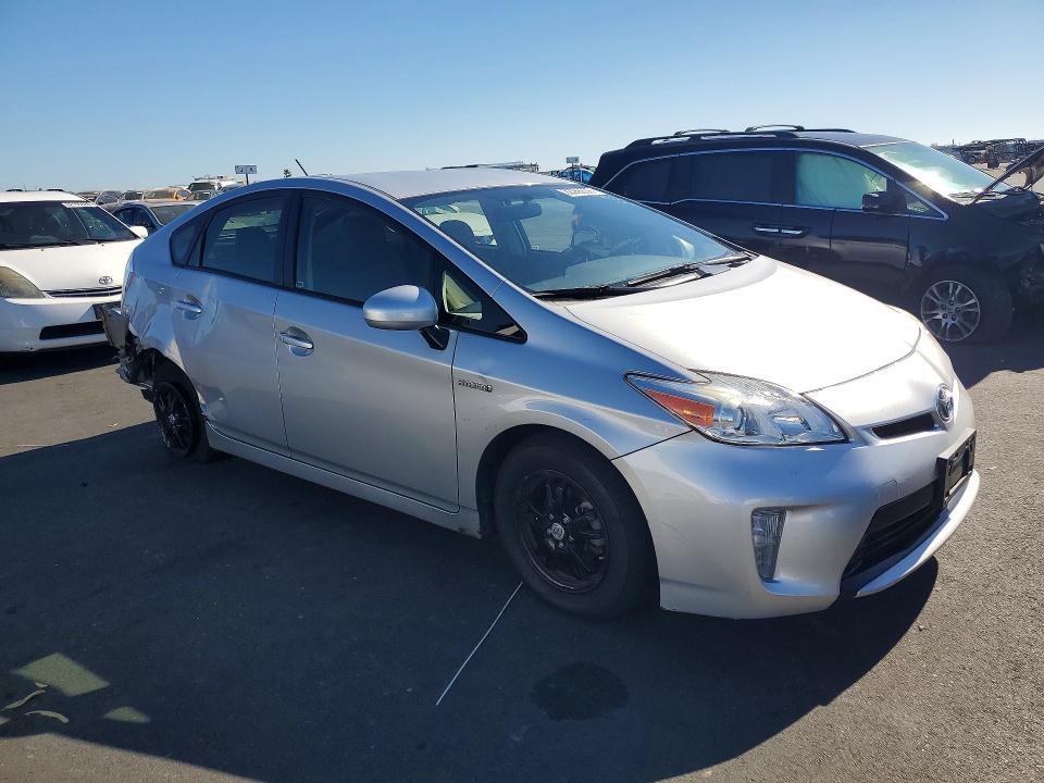 Photo 4 from auction – 2014 TOYOTA PRIUS with VIN JTDKN3DUXE1781345