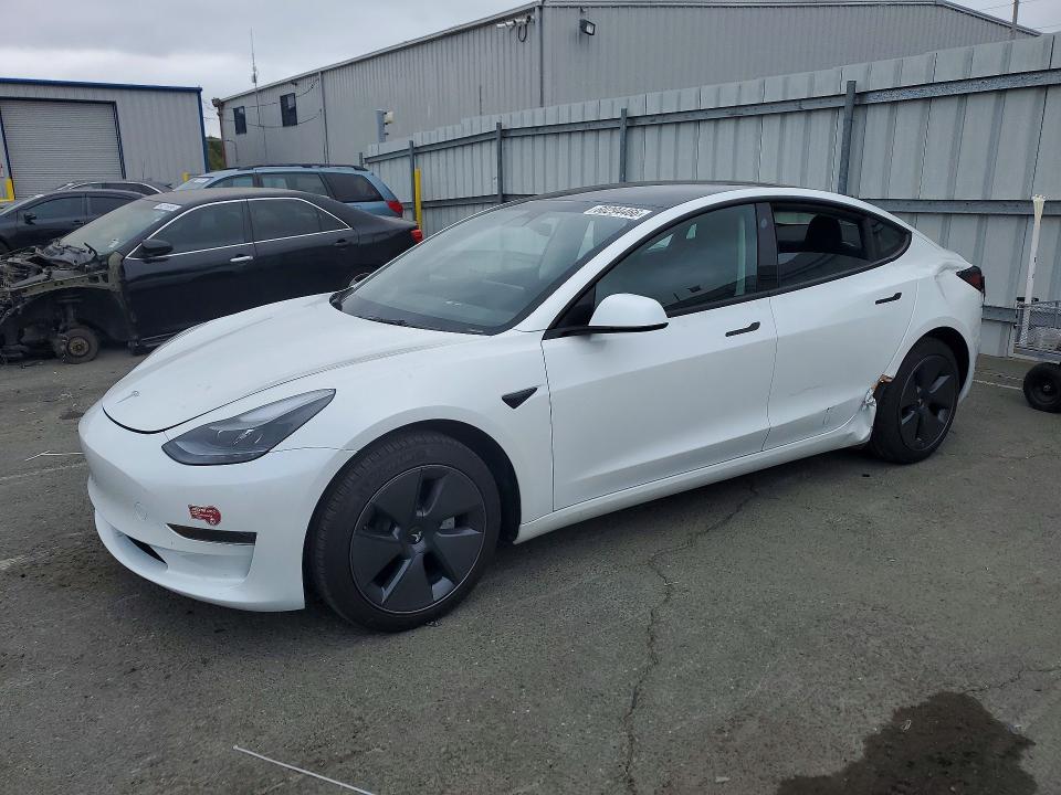 TESLA MODEL 3 2023 with VIN 5YJ3E1EA8PF687889 - Photo from auction