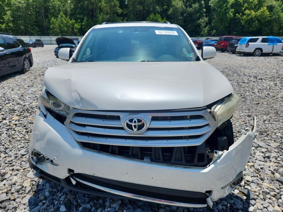 Photo 5 from auction – 2012 TOYOTA HIGHLANDER with VIN 5TDDK3EH0CS169934