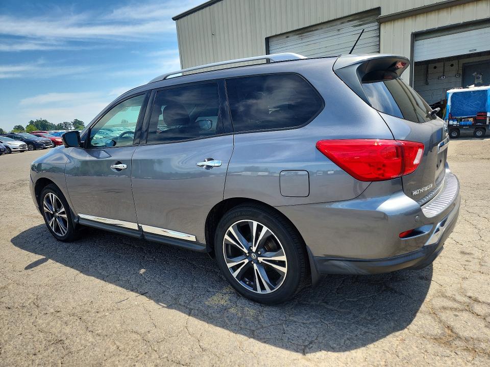 Photo 2 from auction – 2017 NISSAN PATHFINDER with VIN 5N1DR2MM4HC909980