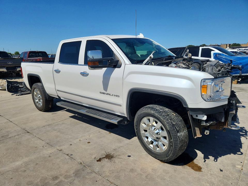 Photo 4 from auction – 2019 GMC SIERRA with VIN 1GT12SEY8KF242849