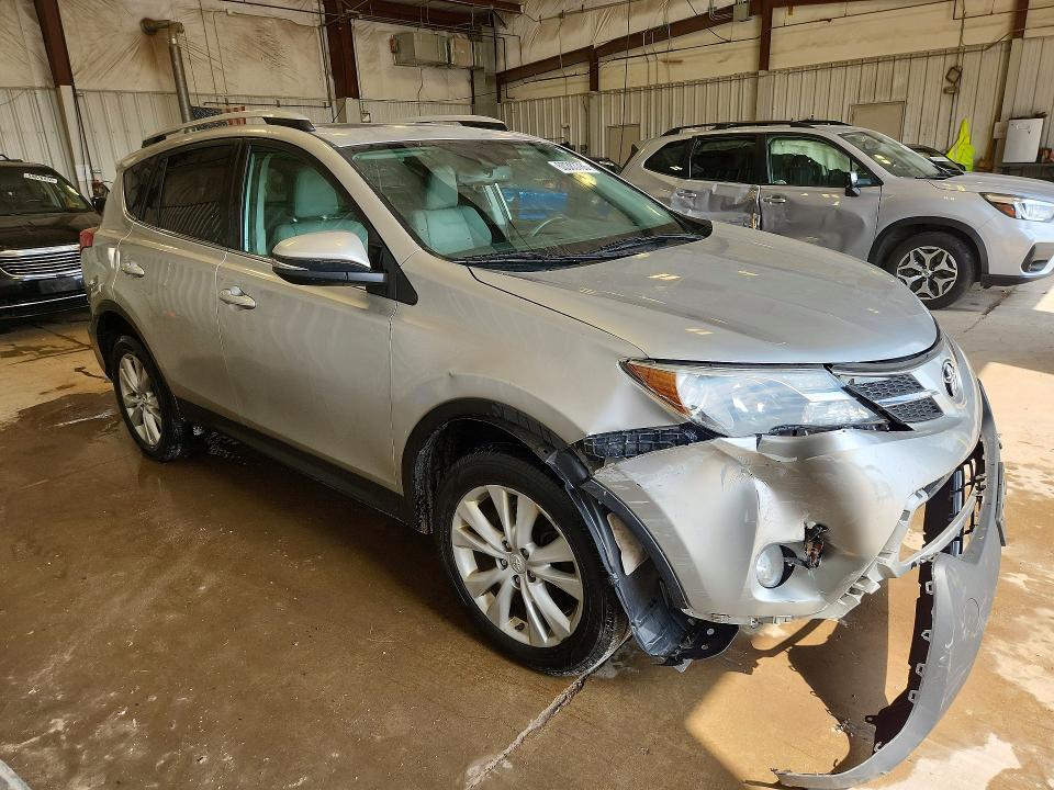 Photo 4 from auction – 2014 TOYOTA RAV4 with VIN 2T3DFREV0EW201361