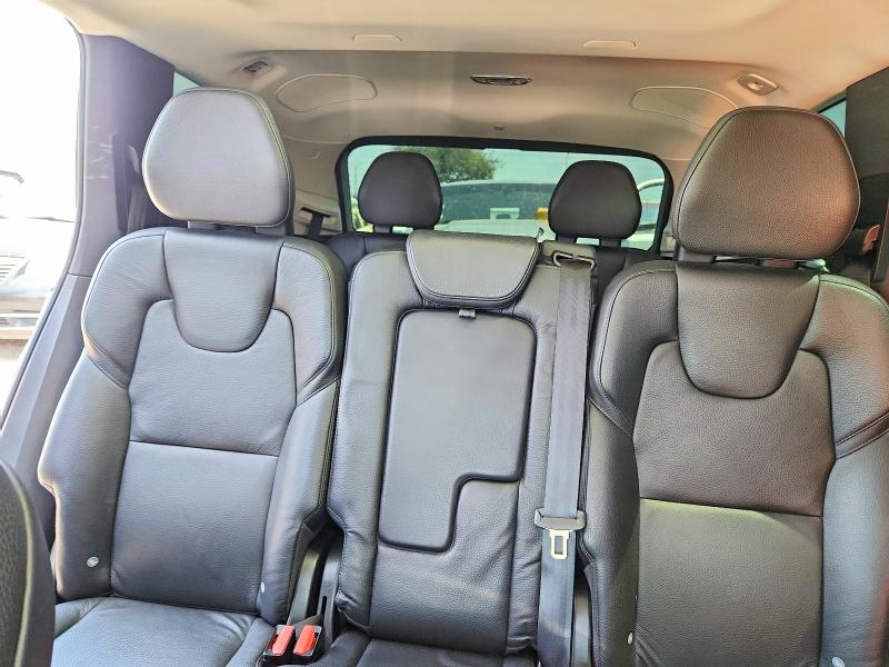 Photo 10 from auction – 2018 VOLVO XC90 with VIN YV4A22PK5J1372900
